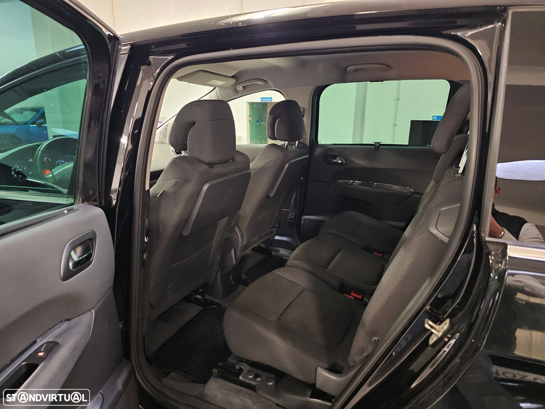 Peugeot 5008 1.6 BlueHDi Style EAT6 - 23