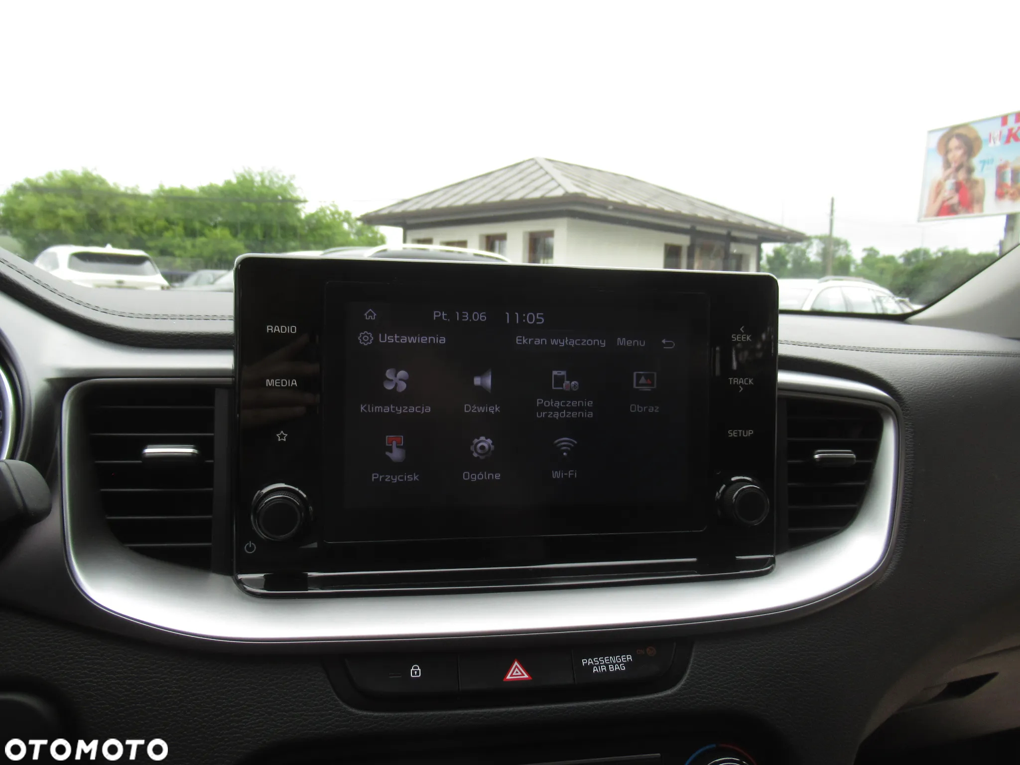 Kia Ceed 1.5 T-GDI M - 23