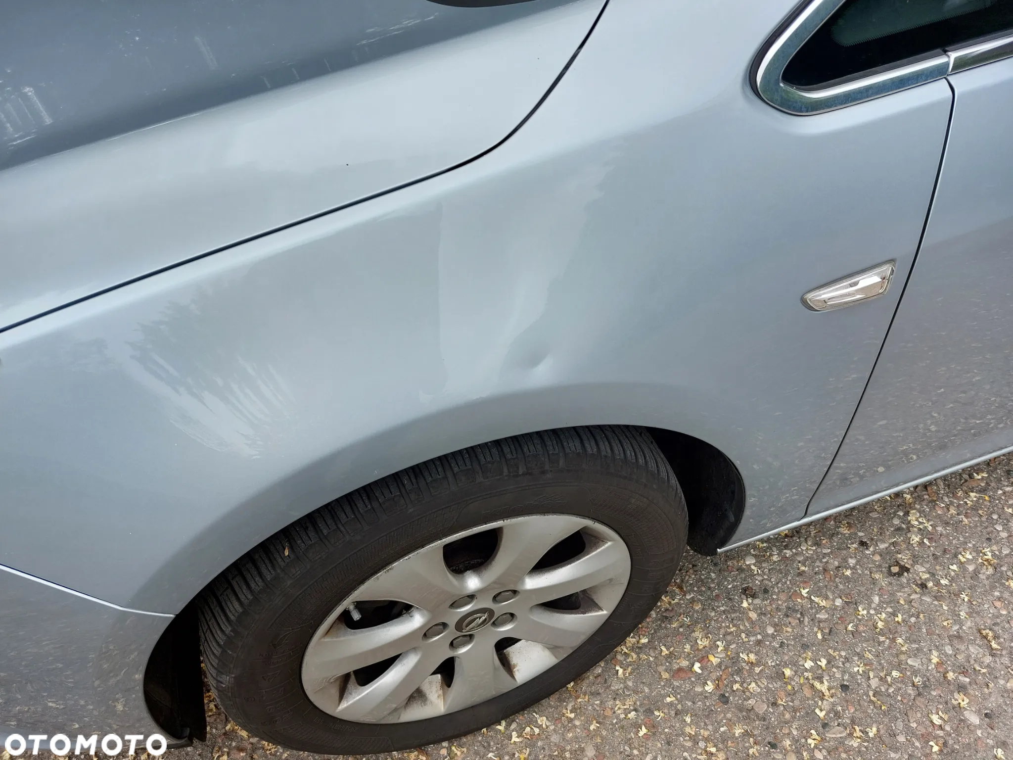 Opel Astra IV 1.4 T Business EU6 - 10