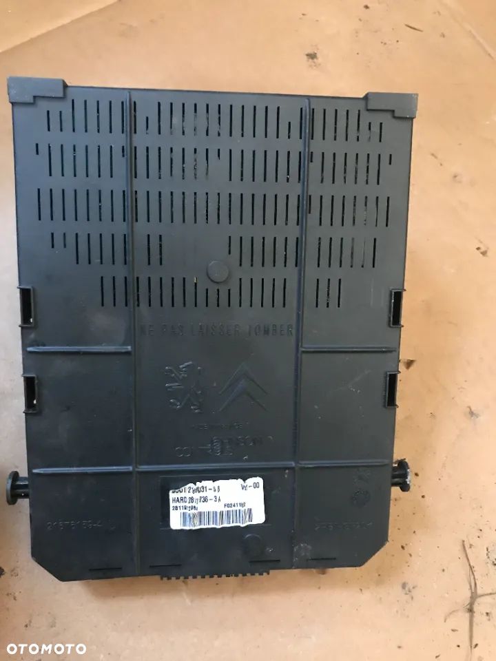 moduł BSI SKRZYNKA BEZPIECZNIKOW PEUGEOT 307 407 9663510280 - 1