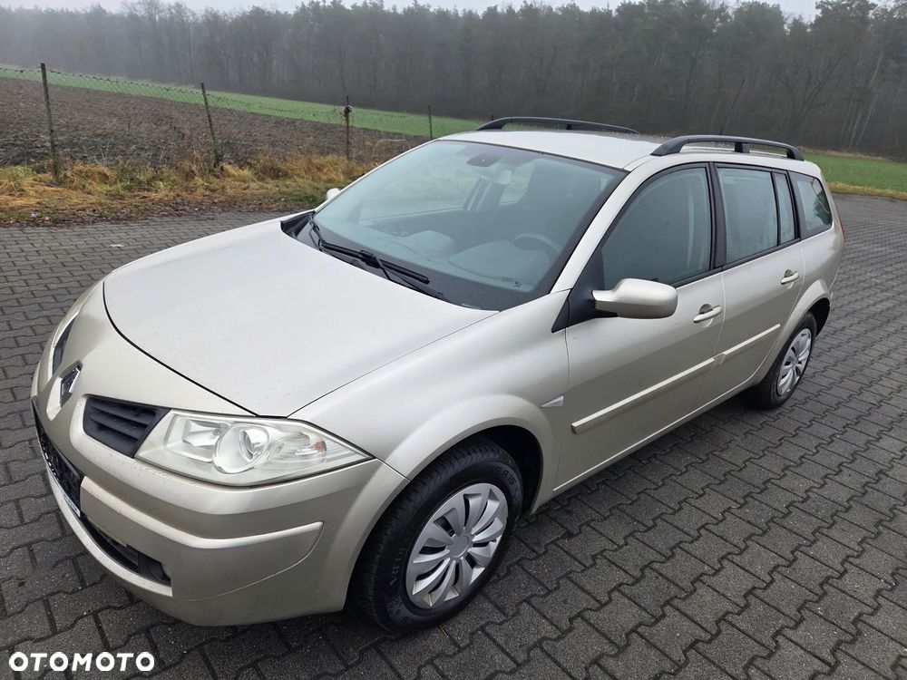 Renault Megane 1.6 16V Privilege - 1