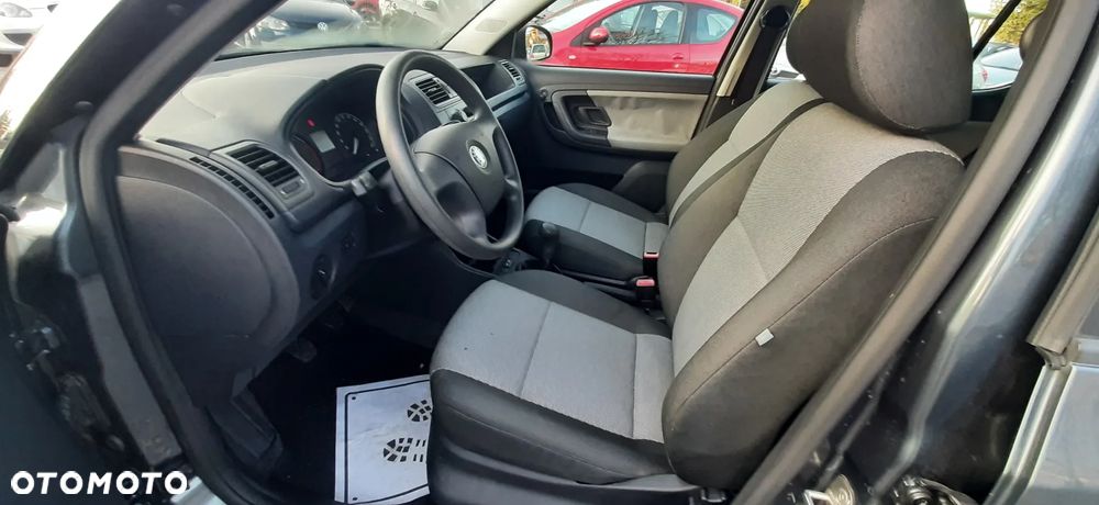 Skoda Fabia - 30