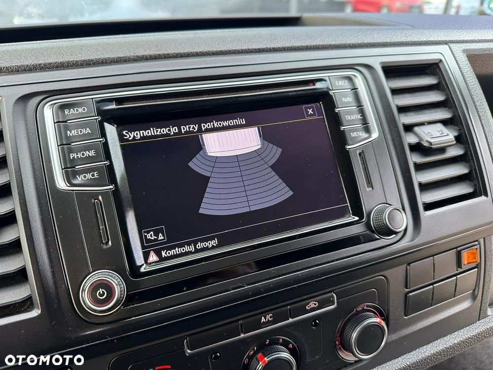 Volkswagen Transporter - 19