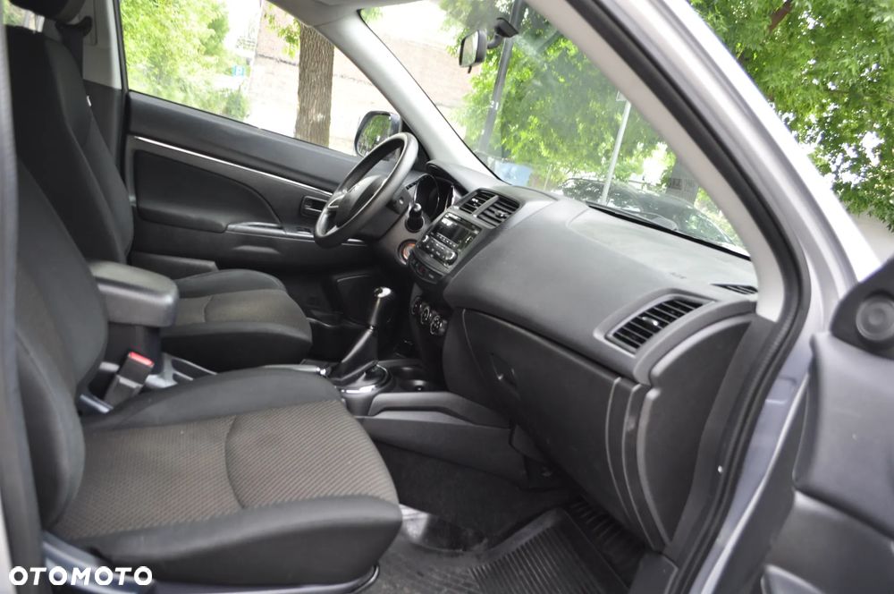 Mitsubishi ASX 1.6 Active - 13