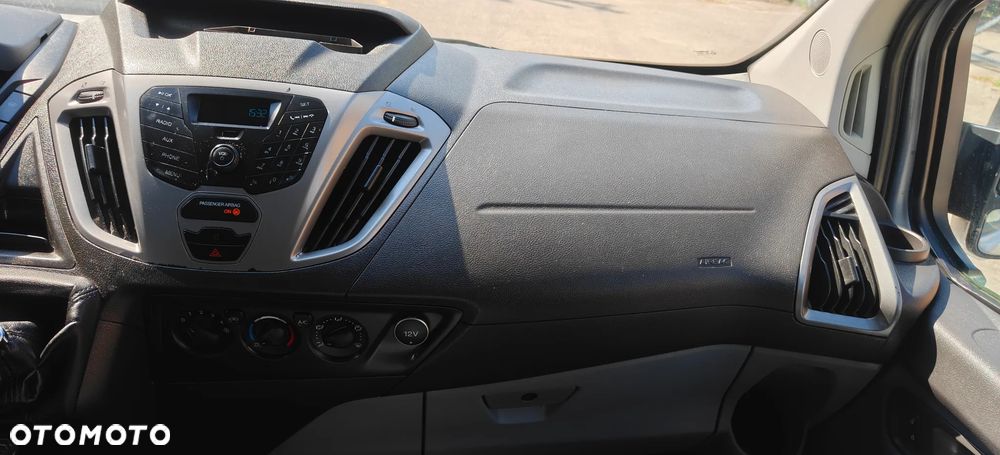 Ford Transit Custom 310 L2H1 Limited - 24