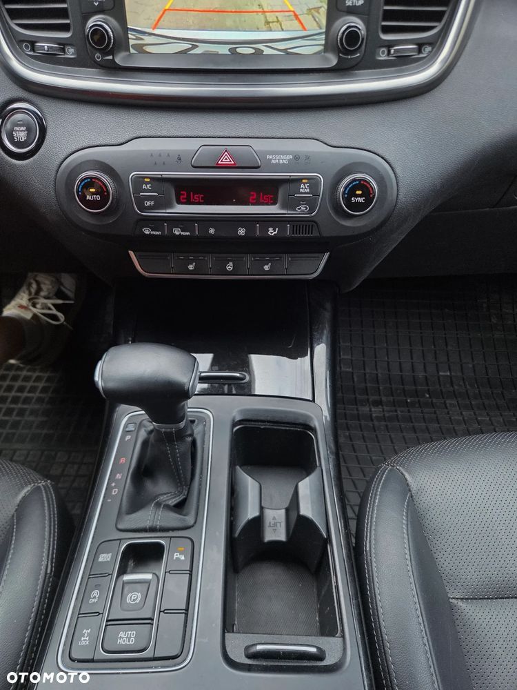Kia Sorento 2.0 CRDI L - 9