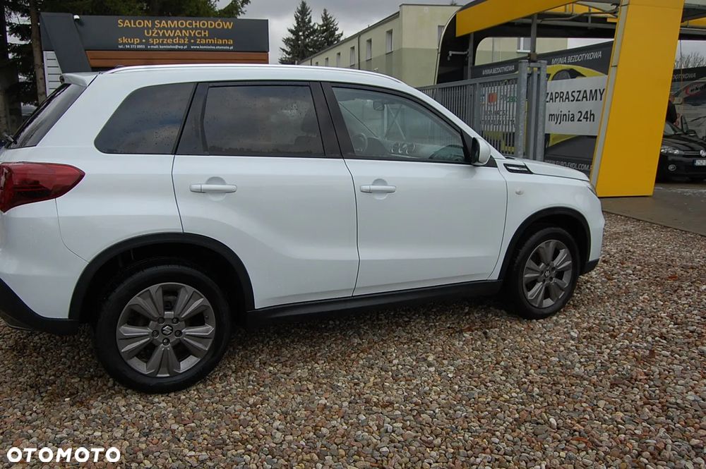 Suzuki Vitara - 10