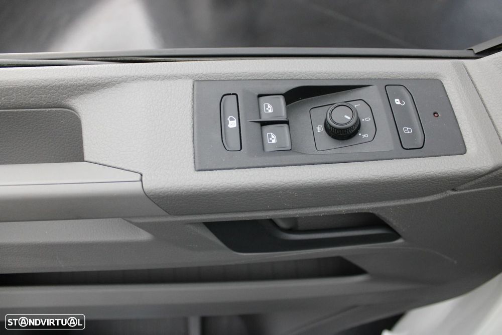 VW TRANSPORTER 6.1 ABT-E - 15