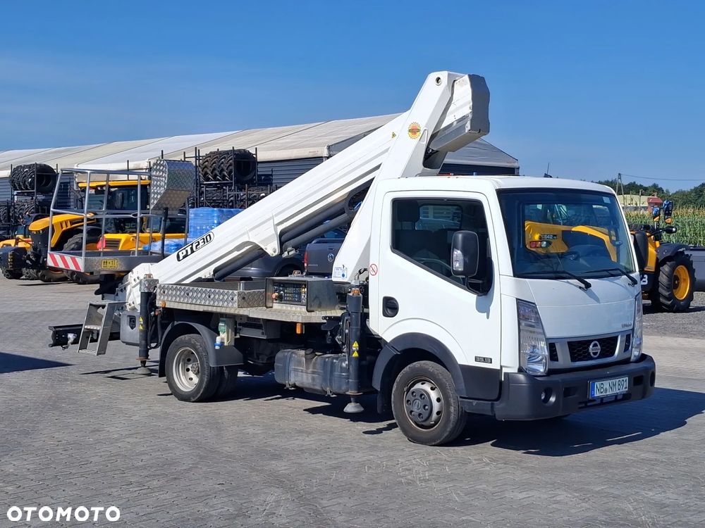 Nissan NT 400 35.13 - 6