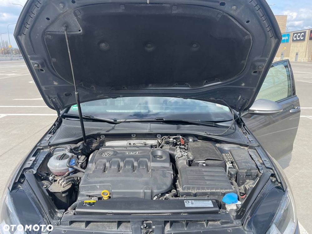 Volkswagen Golf 1.6 TDI BlueMotion Technology Lounge - 8