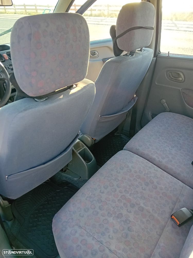 Suzuki Wagon R+ - 9