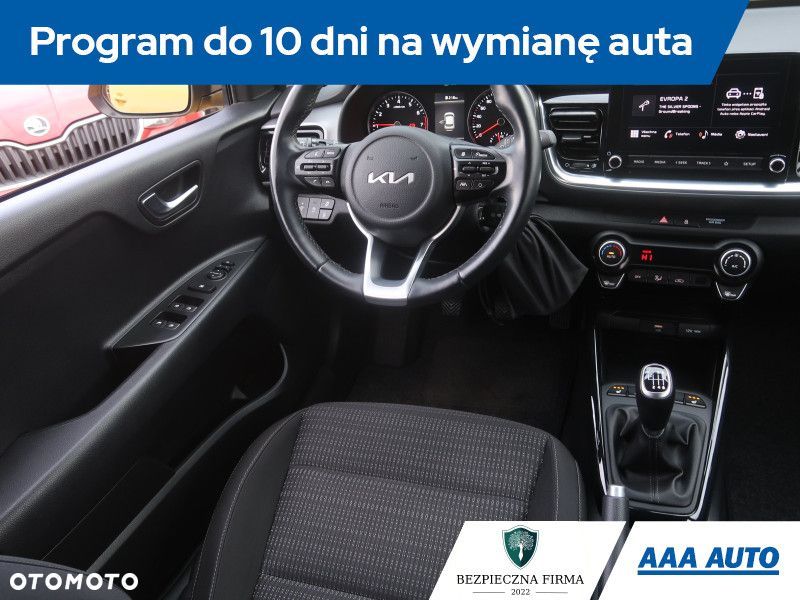 Kia Stonic - 9