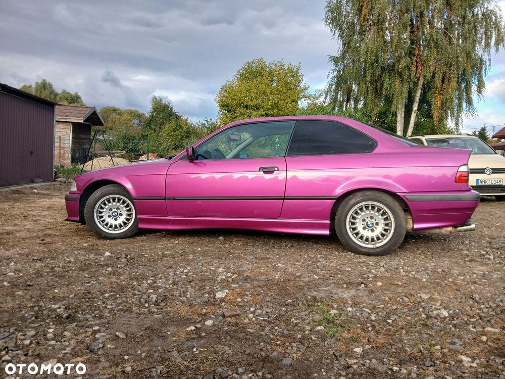 BMW 3 Series 1993 photo 4