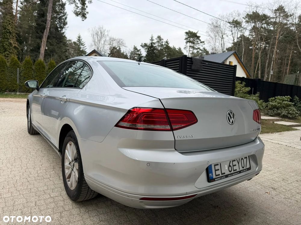 Volkswagen Passat 2.0 TDI BMT Comfortline - 5