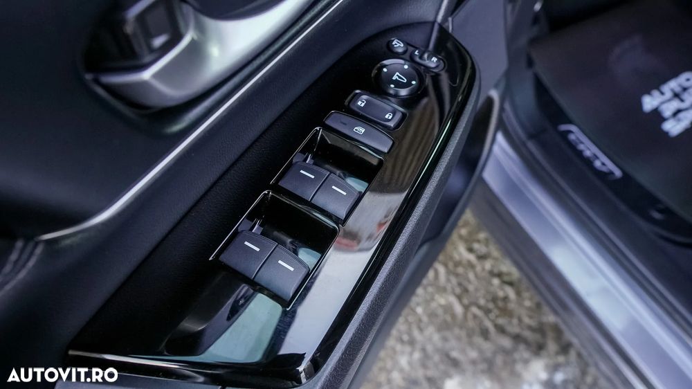 Honda CR-V - 24
