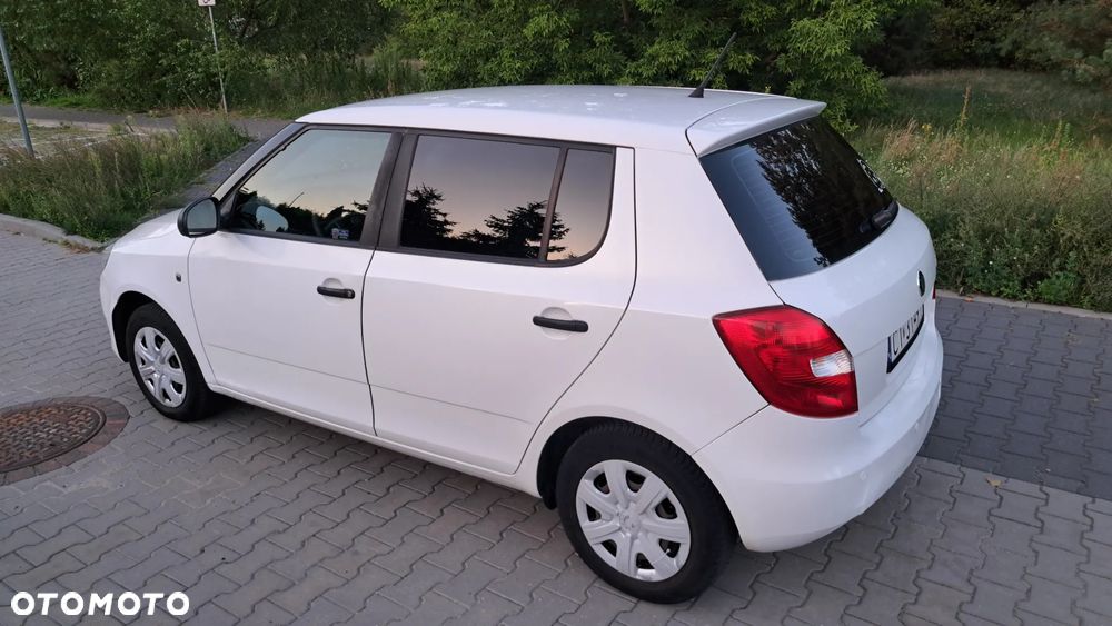 Skoda Fabia 1.4 16V Active - 3