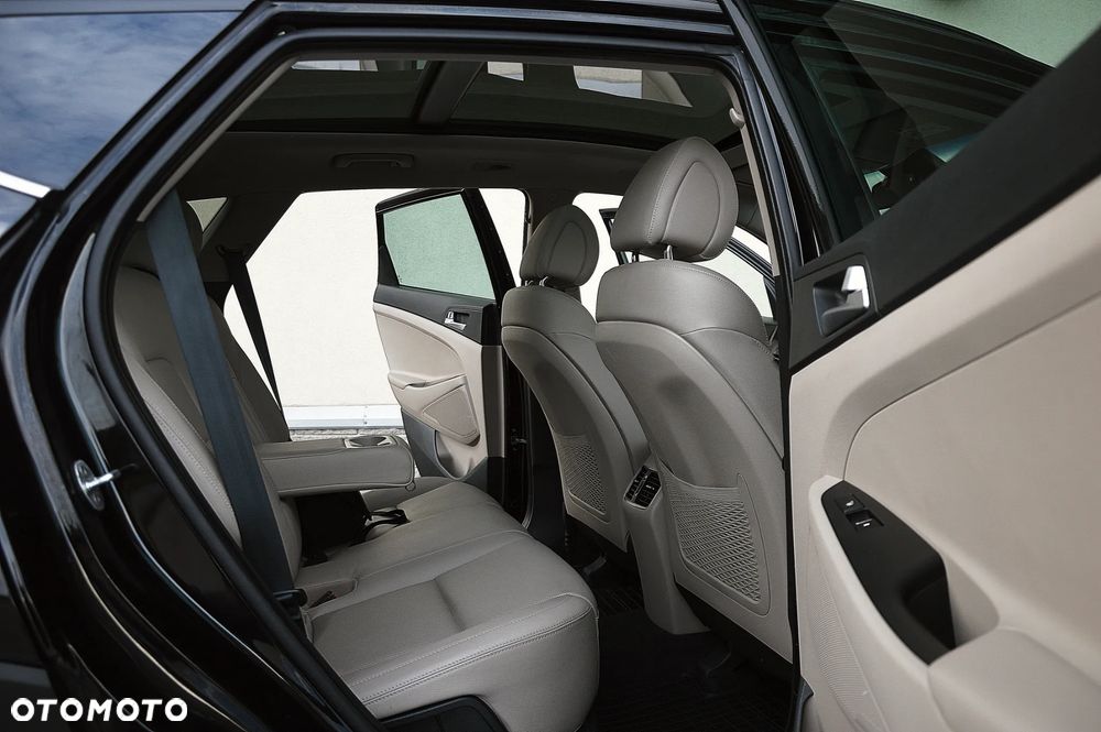Hyundai Tucson 2.0 CRDI 2WD Style - 9