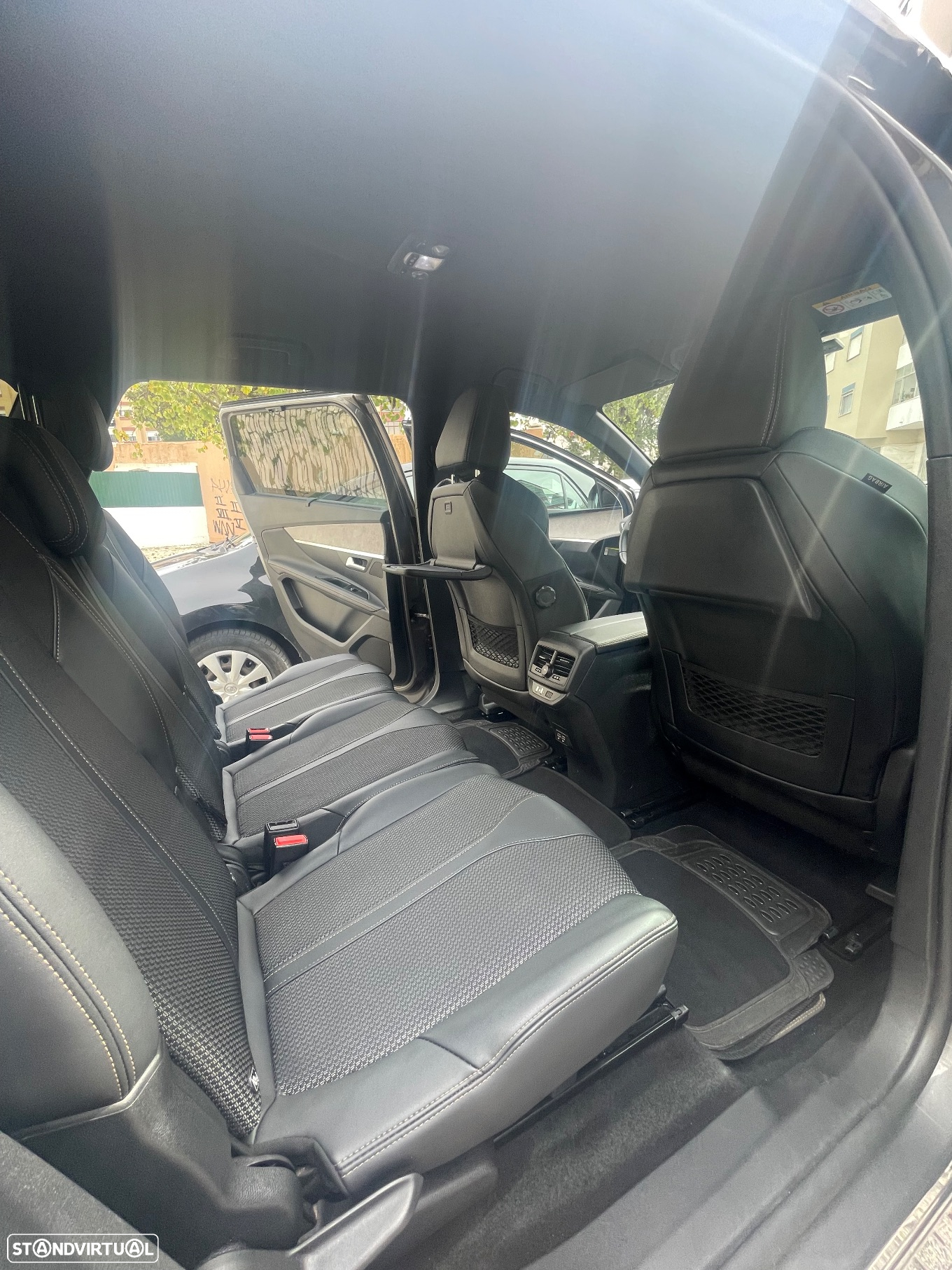 Peugeot 5008 1.5 BlueHDi GT Pack EAT8 - 7