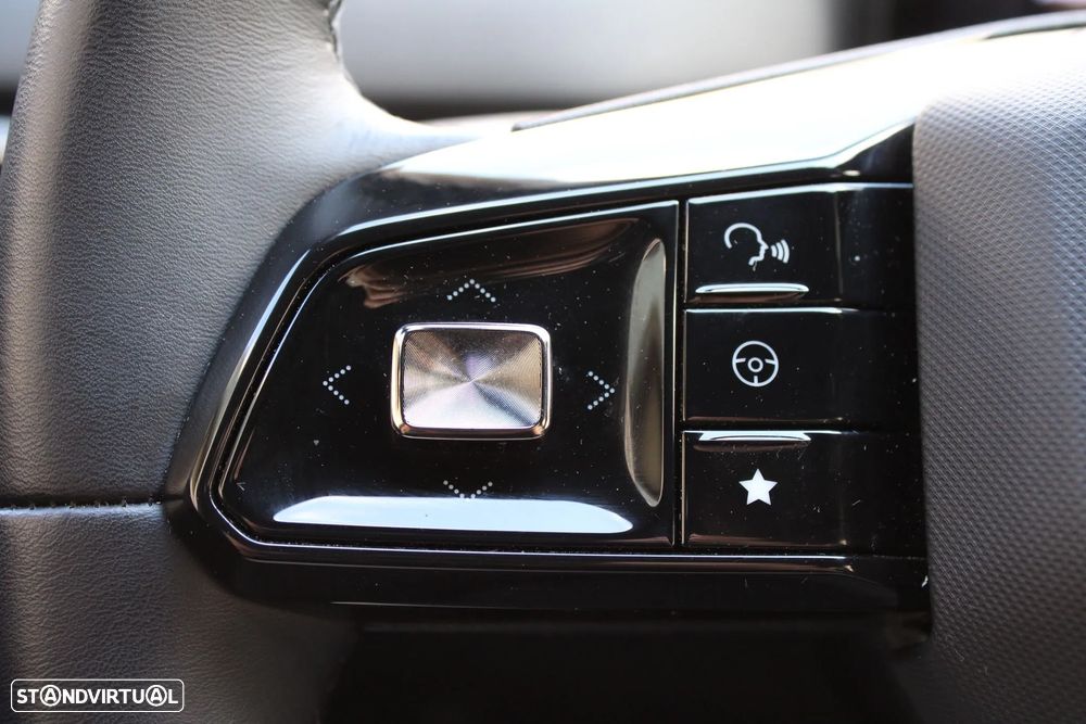 MG MG4 Luxury 49 kWh - 12