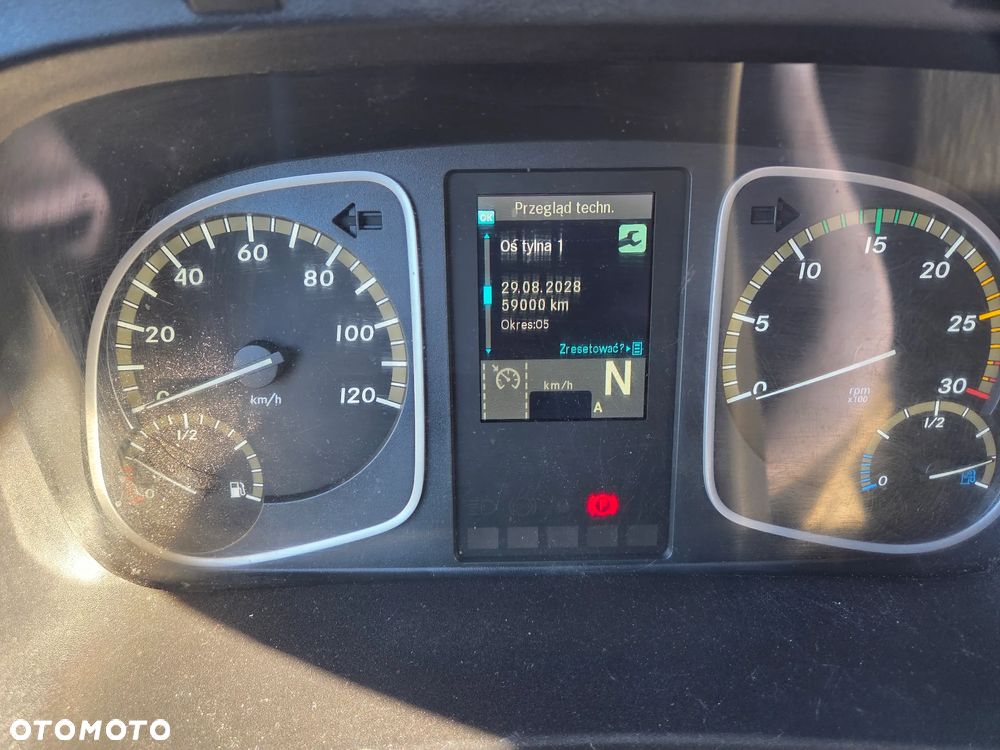 Mercedes-Benz atego 1524 - 32