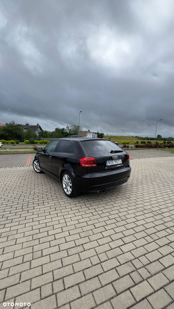 Audi A3 3-drzwiowe 2.0 TDI DPF (DSG) S tronic Ambiente - 4