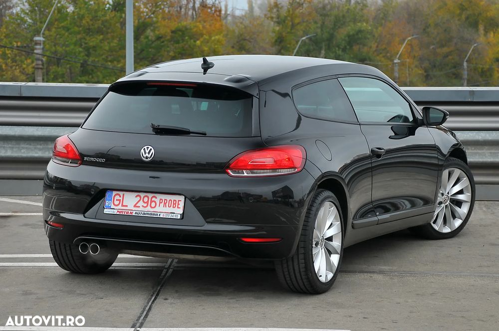 Volkswagen Scirocco 2.0 TSI DSG - 11