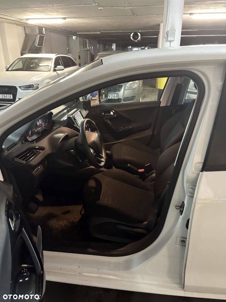 Peugeot 208 1.5 BlueHDi Active S&S - 6