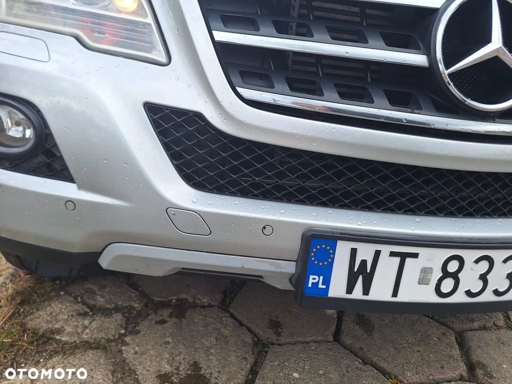 Mercedes-Benz ML - 12