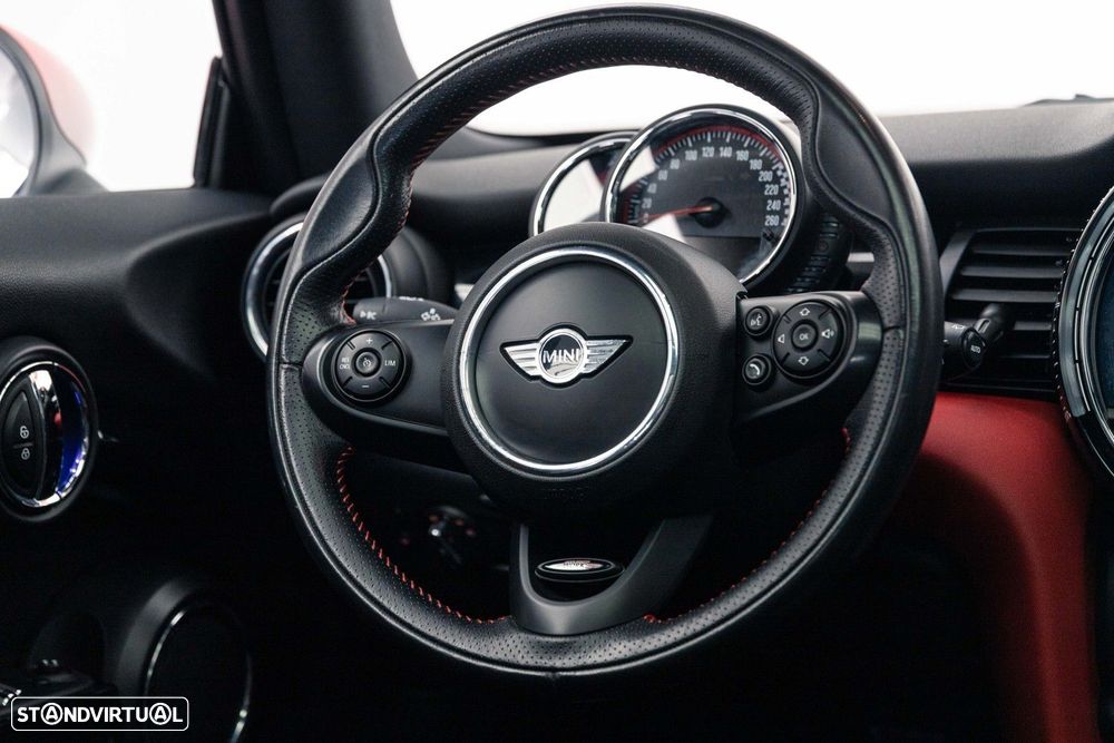 MINI 3 Portas John Cooper Works - 30