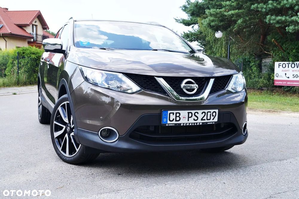 Nissan Qashqai 1.2 DIG-T 360 - 2