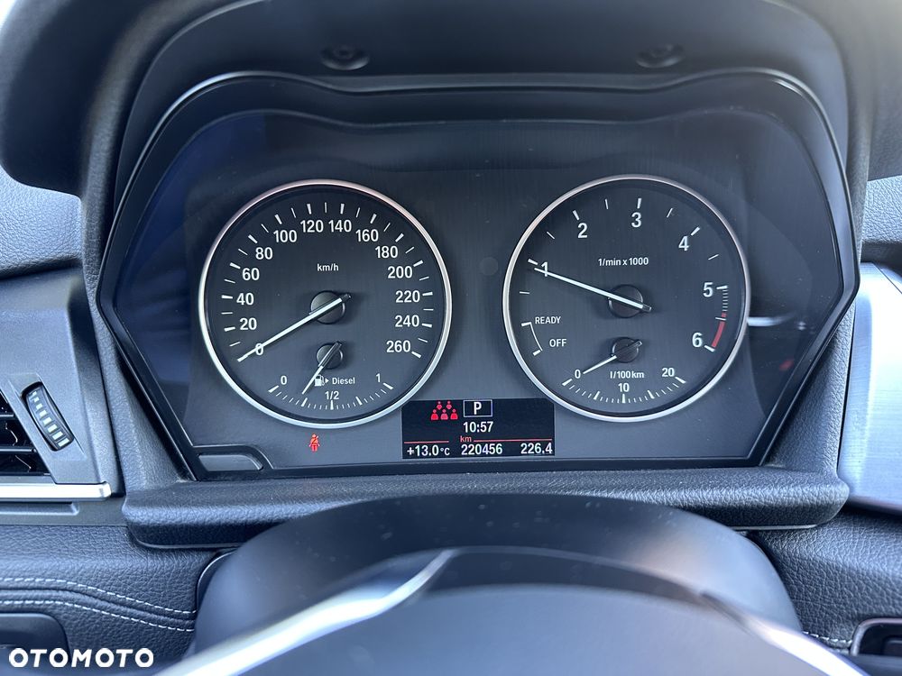 BMW Seria 2 218d Sport Line - 30