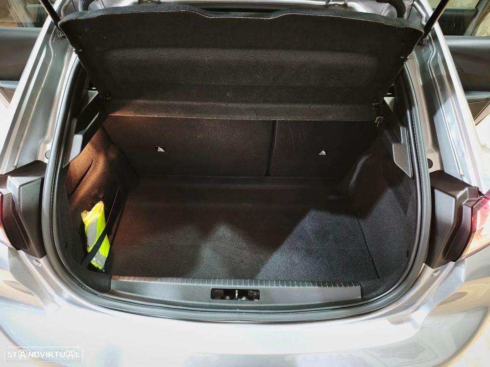 Peugeot 208 PureTech 100 GT - 13