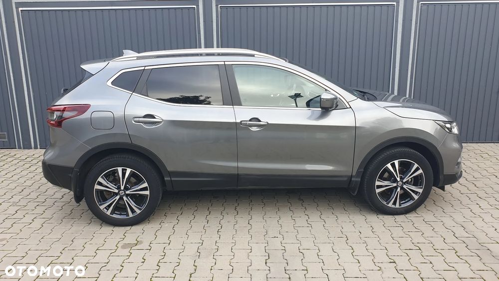 Nissan Qashqai 1.3 DIG-T N-Connecta EU6d - 8