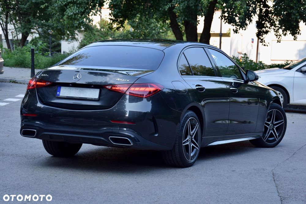 Mercedes-Benz Klasa C 300 e PHEV 4-Matic AMG - 10