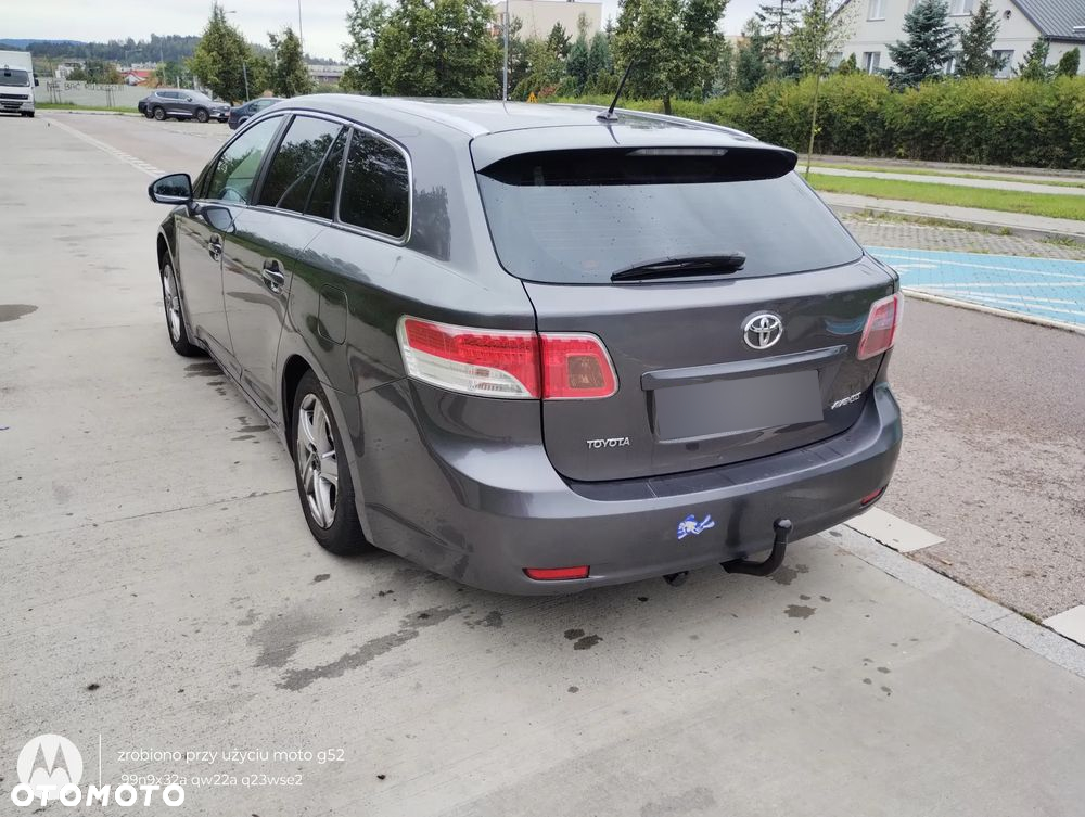 Toyota Avensis 2.0 D-4D Combi - 17
