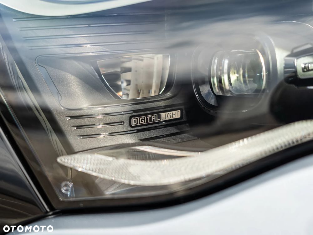 Mercedes-Benz Klasa E 300e 4Matic 9G-TRONIC AMG Line NIGHT Edition - 10