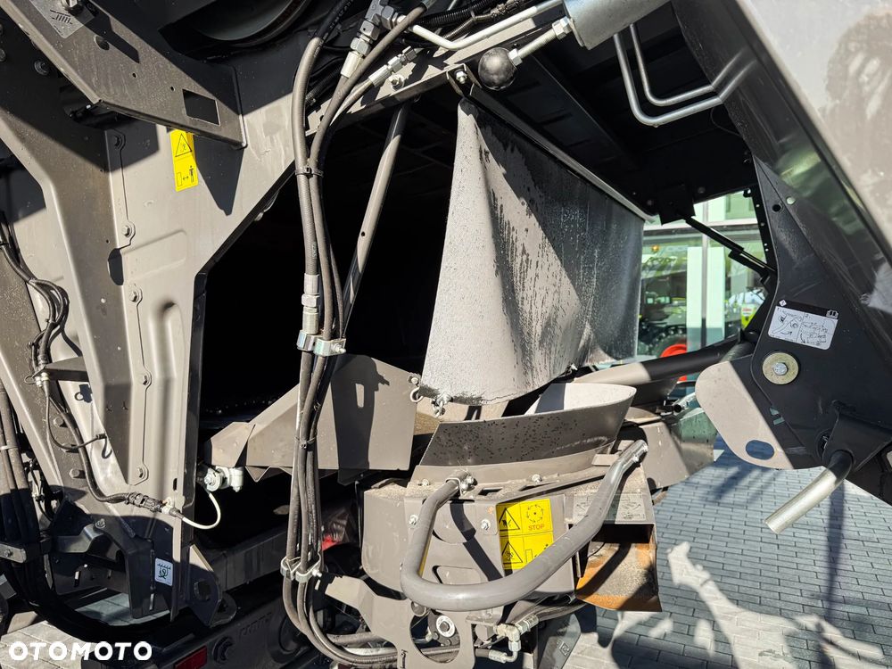 Claas LEXION 6800 - 20