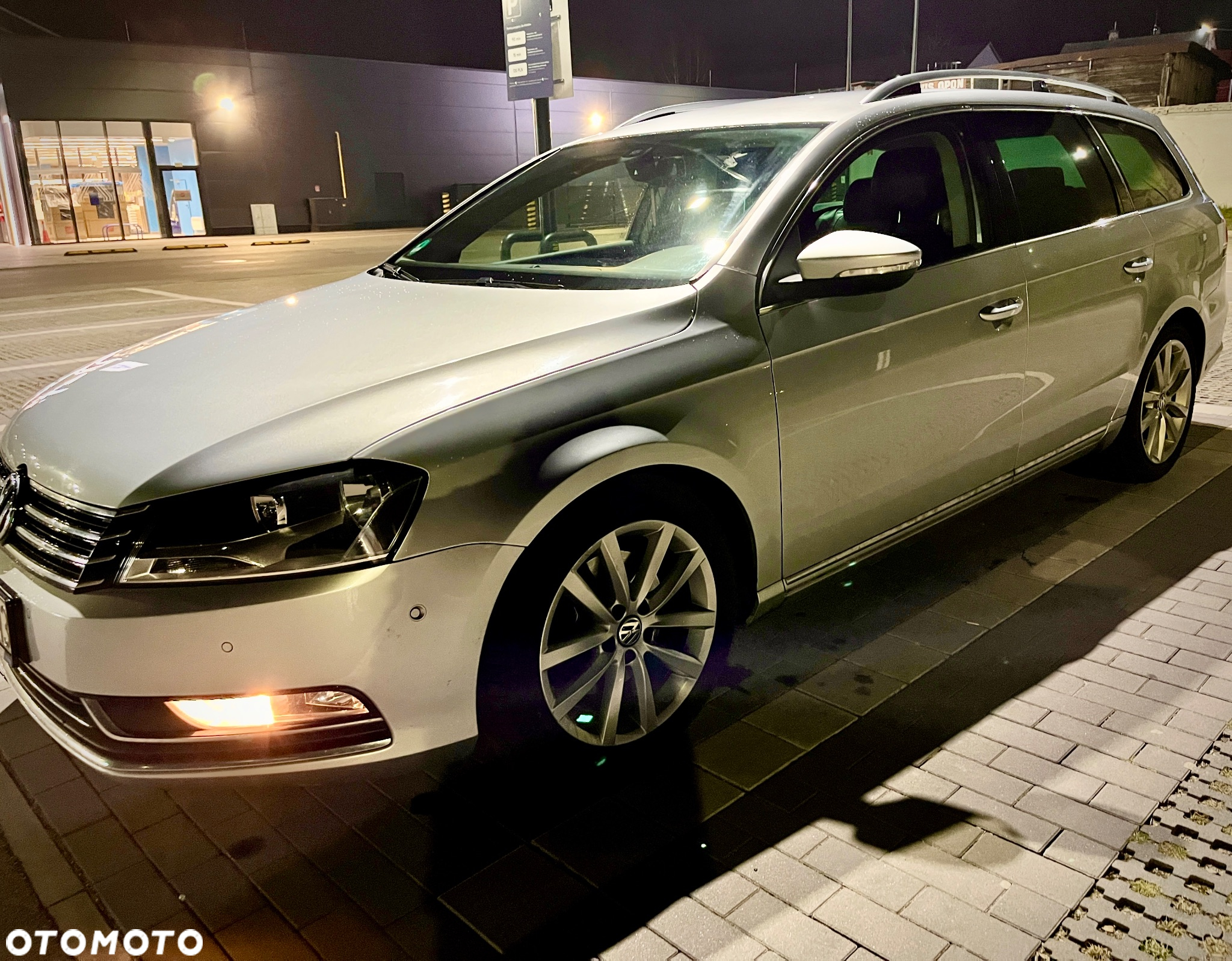 Volkswagen Passat 2.0 TDI 4Mot Highline DSG - 11