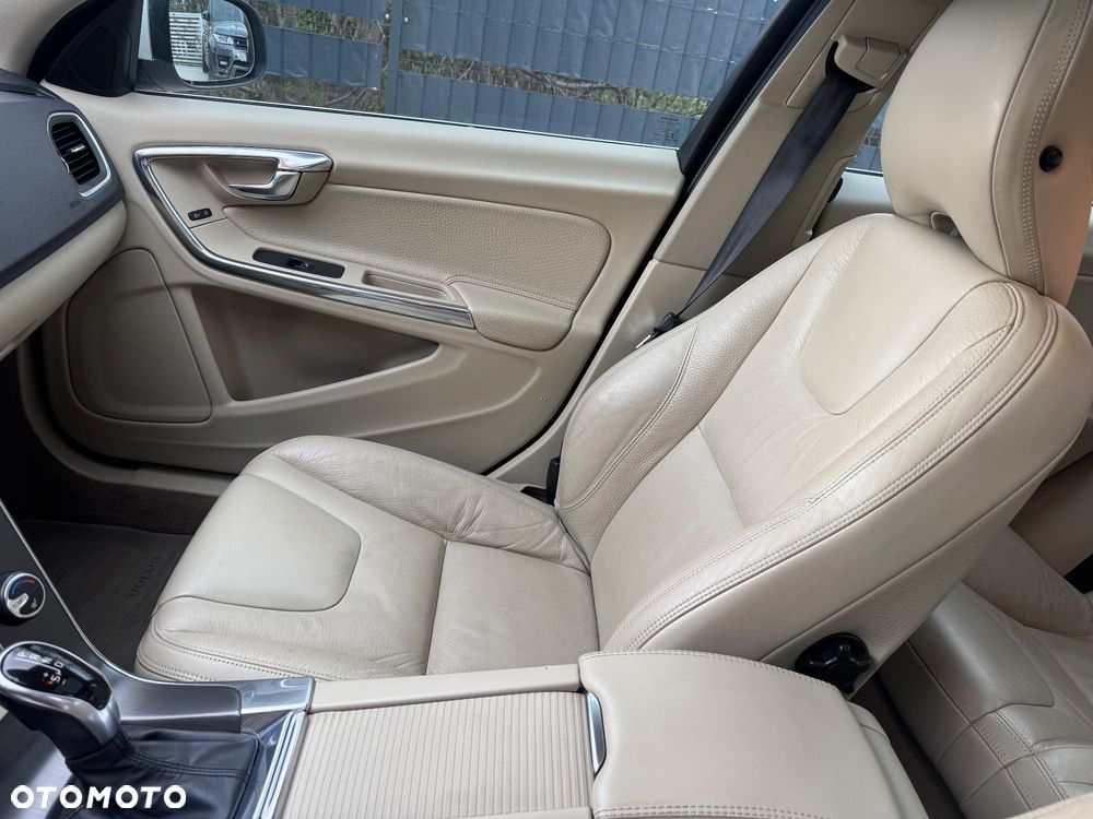 Volvo S60 - 15