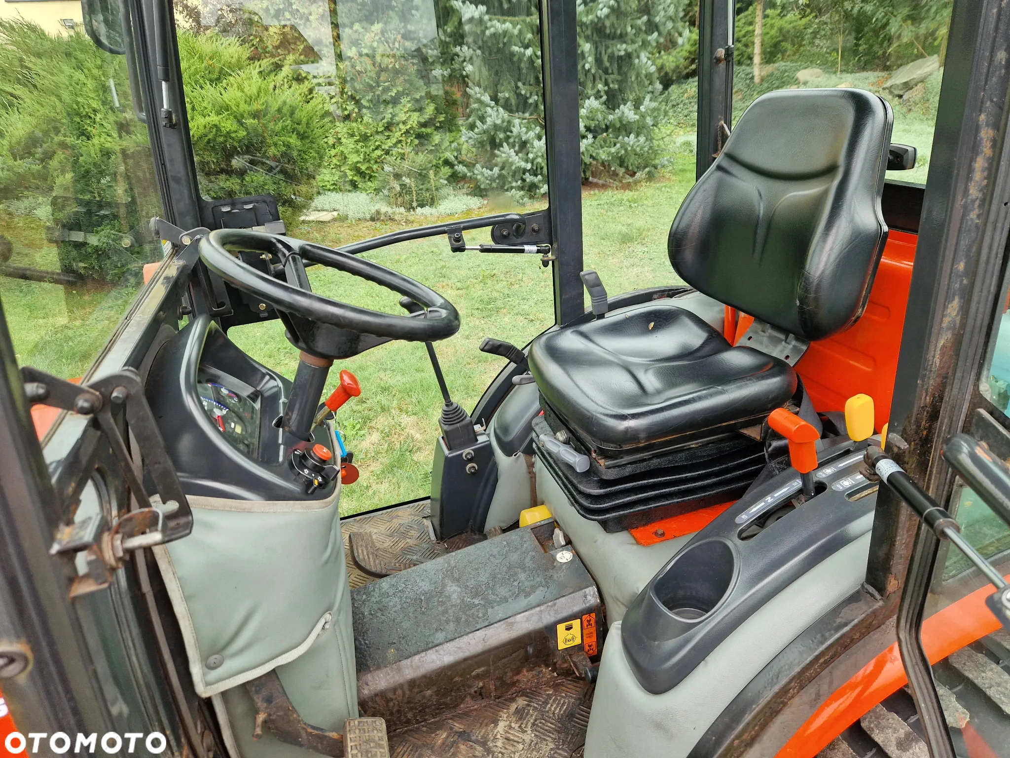 Kioti ck2810 hst - 8