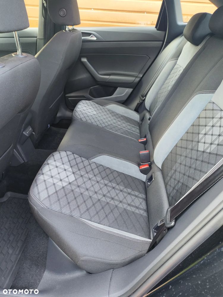 Volkswagen Taigo 1.5 TSI ACT R-Line DSG - 7