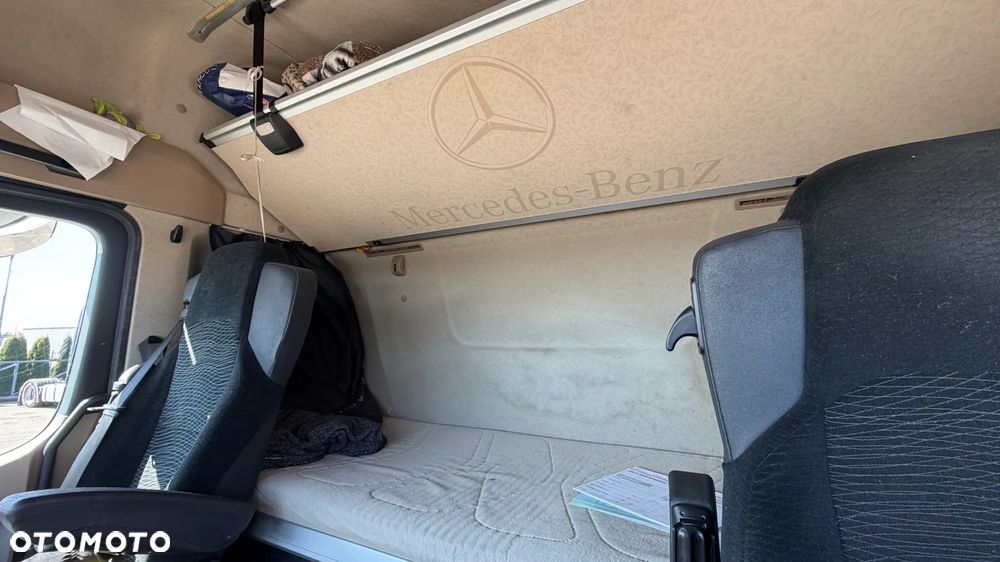 Mercedes-Benz Actros - 5