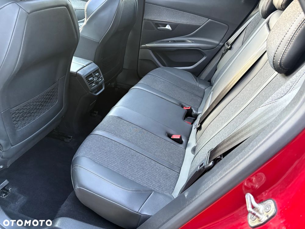 Peugeot 3008 1.5 BlueHDi GT S&S - 22