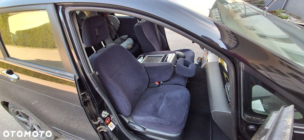 Honda FR-V 1.8 Executive - 15