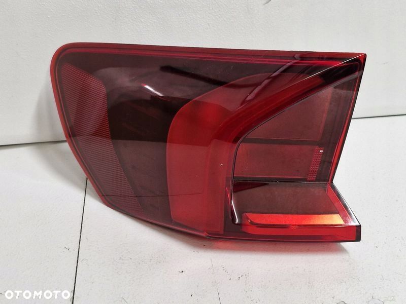 BMW X1 U11 LAMPA LEWA TYLNA LEWY TYŁ - 1