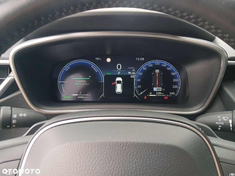 Toyota Corolla 2.0 Hybrid Comfort - 29