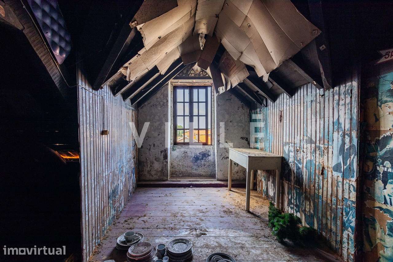 Moradia T3, de traça tradicional, em Ílhavo para remodelar - Grande imagem: 4/33