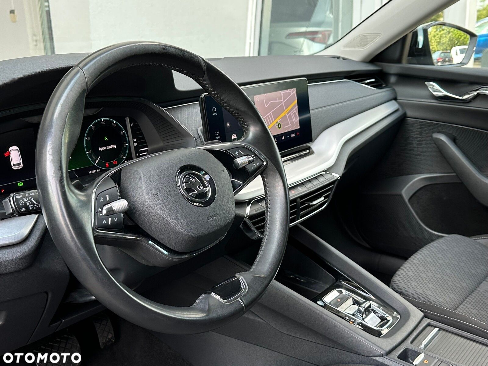 Skoda Octavia 2.0 TDI 4x4 Style DSG - 10