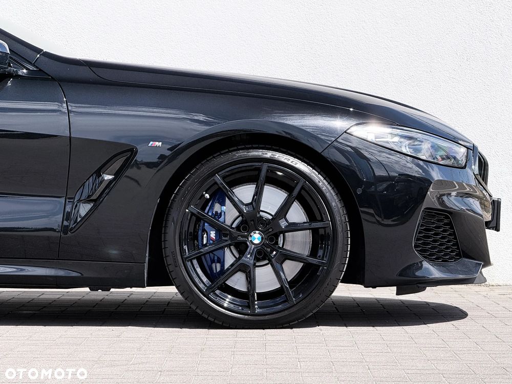 BMW Seria 8 - 13