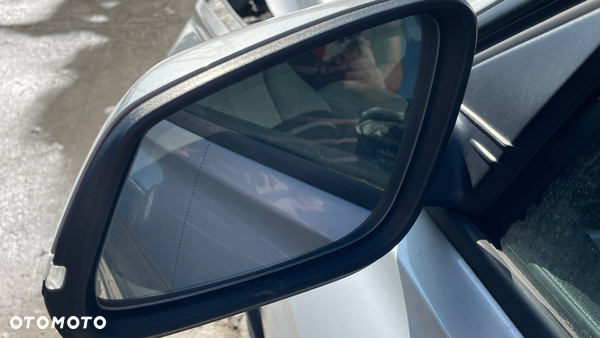 Bmw f30 f31 Europa lusterko prawe lewe  składane elektrycznie  kolor a83